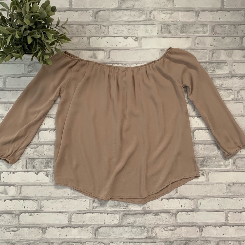 Heart & Hips Top - Picture 4 of 6